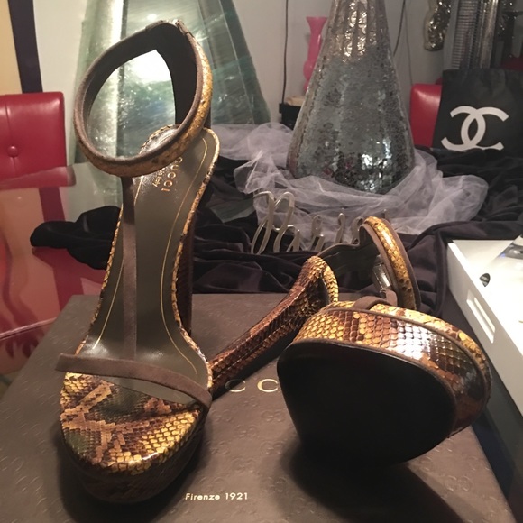 Gucci Yellow Python Heels (Size 41) - Picture 3 of 5